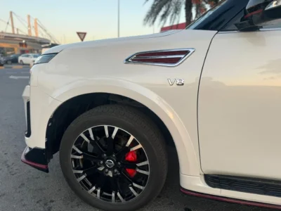 2021 NISSAN PATROL XE UPGRADE TO NISMO 4.0 Litres 6 Cylinders Engine White Red SUV