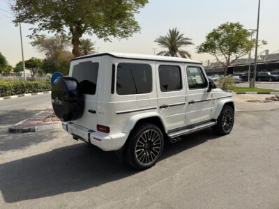 2025 Mercedes Benz G63 AMG STD NIGHT PACKAGE 4.0L V8 Engine White Black SUV