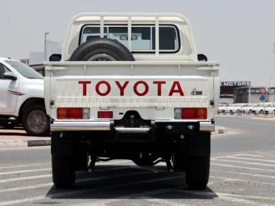 2026 Toyota Land Cruiser 79 Series Single Cab 4 Cylinders Diesel Engine MT White Beige Pickup