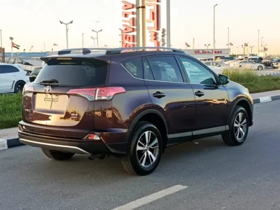 2018 Toyota RAV 4 XLE Premium 4 Cylinders Petrol Engine Burgundy Maroon SUV US Specs