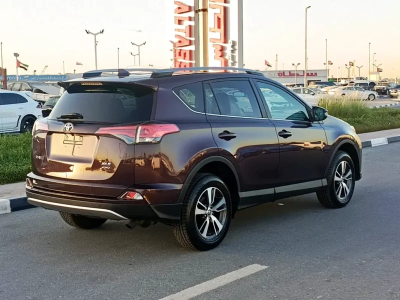 2018 Toyota RAV 4 XLE Premium 4 Cylinders Petrol Engine Burgundy Maroon SUV US Specs