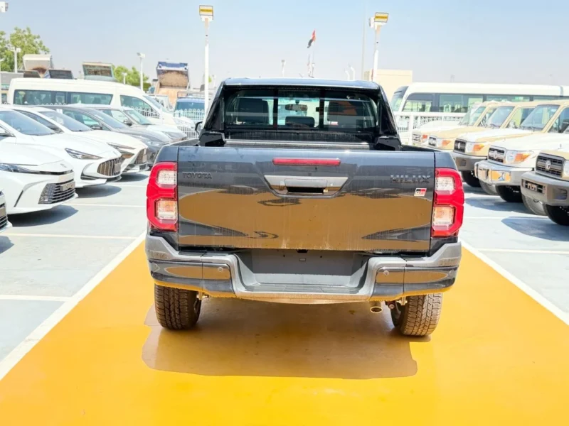 2026 Toyota Hilux GR SPORT 4.0 litres V6 Petrol Engine Black Pickup Truck GCC Specs Automatic