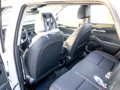 2025 Kia Seltos EX GLS MID Option1.5 Litres MPI 4 Cylinders Petrol Engine White Black SUV