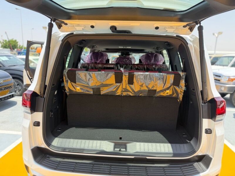 2026 Toyota Land Cruiser VXR 3.5L 6 Cylinders Twin Turbo Petrol Engine White Red SUV GCC
