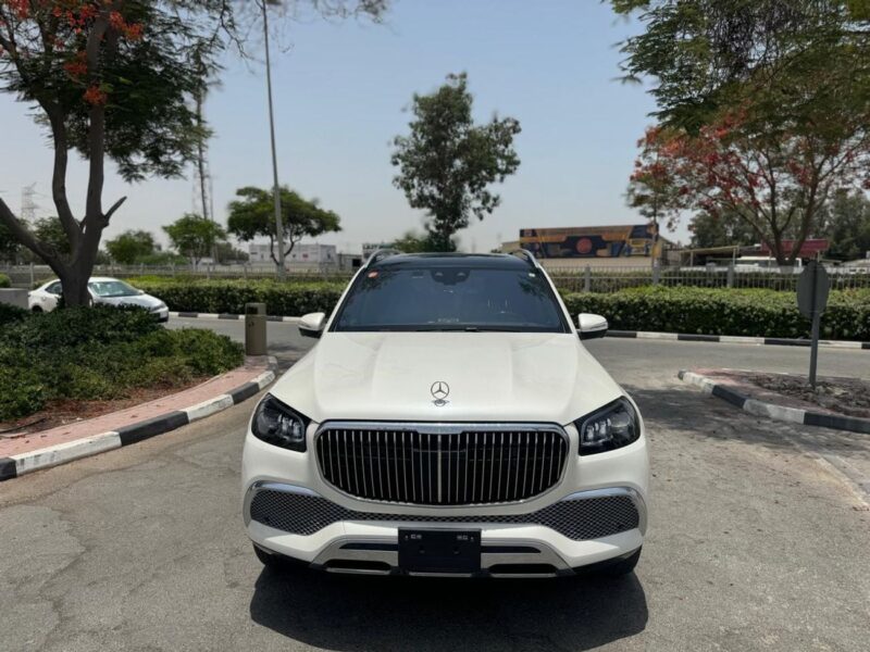 2024 Mercedes Maybach GLS600 4.0-liter Twin-turbocharged V8 Engine White Black SUV