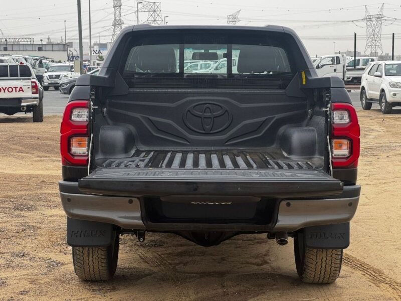 2026 TOYOTA HILUX ADVENTURE 4.0 Litres 6 Cylinders Petrol Engine Black Pickup Truck GCC