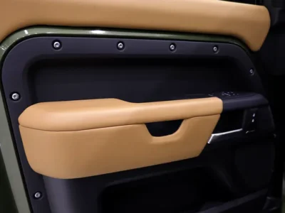 2026 Land Rover Defender 90 SE P30 4 Cylinders Engine Green Tan SUV Luxury Off-Roader
