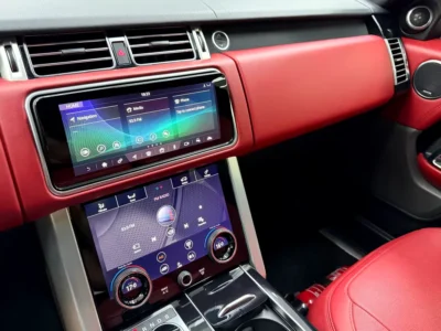 2019 Land Rover Range Rover Vogue SE 8 Cylinders Petrol Engine Black Red SUV GCC Specs