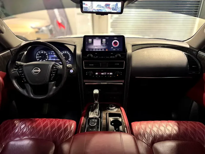 2024 Nissan Patrol SE Platinum 6 Cylinders petrol Engine White Red SUV GCC Specs Full Option