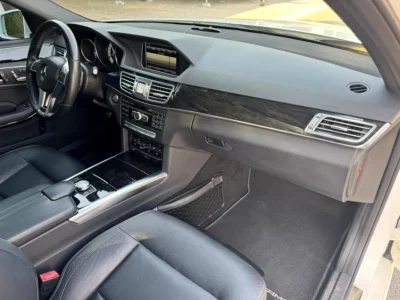 2013 Mercedes-Benz E-Class E 300 3.5 Litres V6 Petrol Engine White Black Wagon Automatic