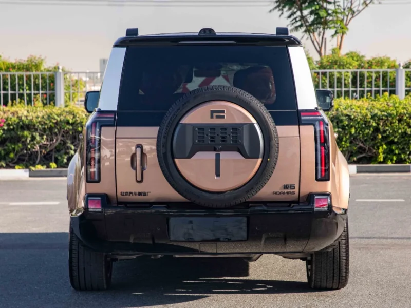 2026 ROX Adamas EREV 1.5L Turbocharged Range Extender 4 Cylinders Gold Orange SUV
