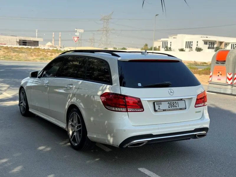 2013 Mercedes-Benz E-Class E 300 3.5 Litres V6 Petrol Engine White Black Wagon Automatic