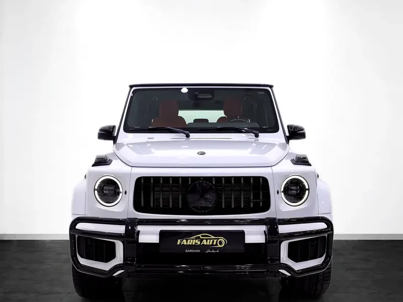 2026 Mercedes-Benz G-Class G 63 AMG 4.0L V8 Biturbo White Red SUV GCC CARBON INTERIOR