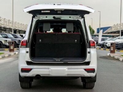 2026 Toyota Land Cruiser VXR 3.5 Litres 6 Cylinder Petrol Engine White Red GCC Specs