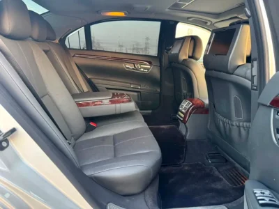 2008 Mercedes-Benz S-Class S 500 8 Cylinders Petrol Engine Silver Black Sedan Japanese Specs