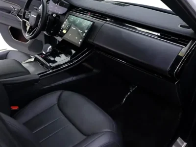 2024 Land Rover Range Rover Sport Dynamic SE 6 Cylinders Petrol Engine White Black SUV