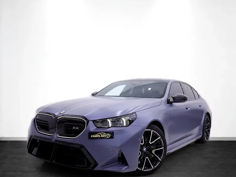 2026 BMW M5 Standard 8 Cylinder Engine Grey Black Sedan GCC Specs FULL CARBON PACKAGE