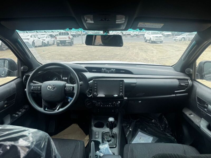 2026 TOYOTA HILUX ADVENTURE 4.0 Litres 6 Cylinders Petrol Engine Black Pickup Truck GCC