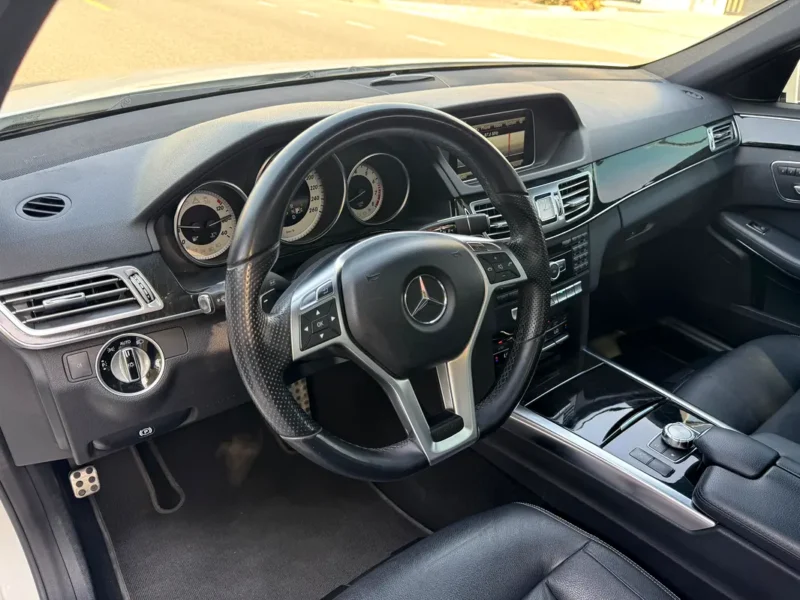 2013 Mercedes-Benz E-Class E 300 3.5 Litres V6 Petrol Engine White Black Wagon Automatic