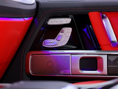 2026 Mercedes-Benz G-Class G 63 AMG 4.0L V8 Biturbo White Red SUV GCC CARBON INTERIOR