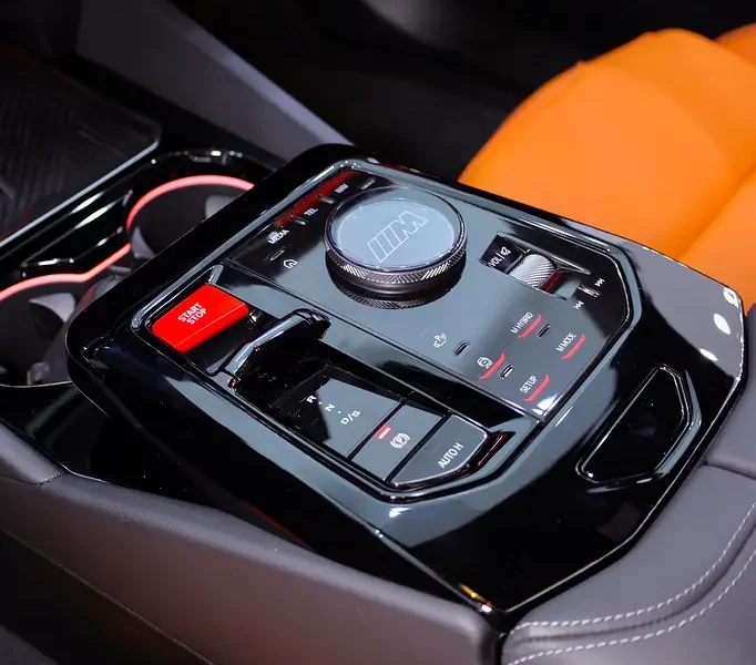 2026 BMW M5 Standard 8 Cylinder Engine Grey Black Sedan GCC Specs FULL CARBON PACKAGE