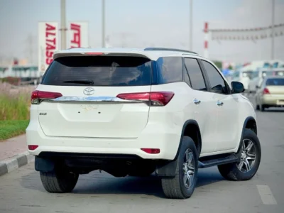 2019 Toyota Fortuner EXR 2.7 Litres V4 Petrol Engine White Tan SUV GCC Specs Automatic