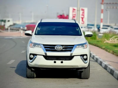 2019 Toyota Fortuner EXR 2.7 Litres V4 Petrol Engine White Tan SUV GCC Specs Automatic