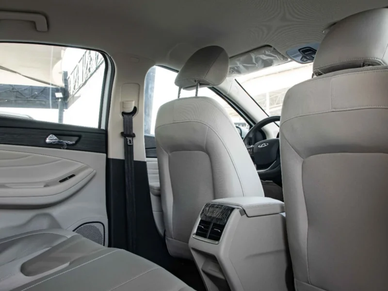2026 Chery Arrizo 5 STD PLUS 1.5L Naturally Aspirated 4-Cylinder Engine White Beige Sedan