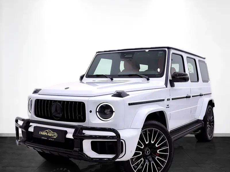 2026 Mercedes-Benz G-Class G 63 AMG 4.0L V8 Biturbo White Red SUV GCC CARBON INTERIOR