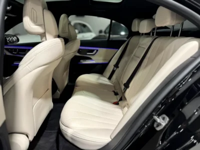 2025 Mercedes-Benz E-Class E 200 4 Cylinders Petrol Engine Black White Sedan Korean Specs