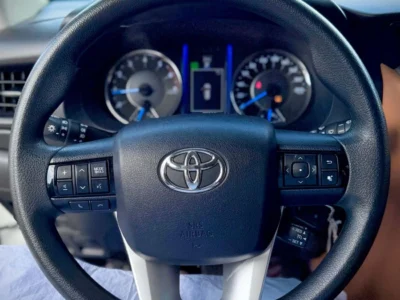 2019 Toyota Fortuner EXR 2.7 Litres V4 Petrol Engine White Tan SUV GCC Specs Automatic