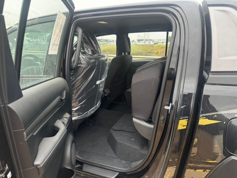 2026 TOYOTA HILUX ADVENTURE 4.0 Litres 6 Cylinders Petrol Engine Black Pickup Truck GCC