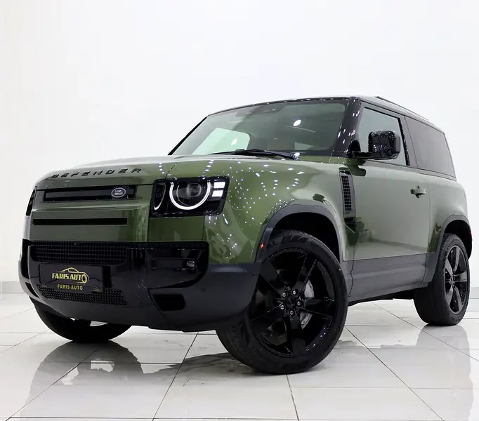 2026 Land Rover Defender 90 SE P30 4 Cylinders Engine Green Tan SUV Luxury Off-Roader