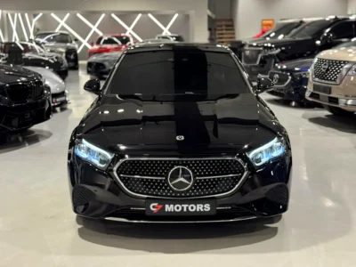 2025 Mercedes-Benz E-Class E 200 4 Cylinders Petrol Engine Black White Sedan Korean Specs