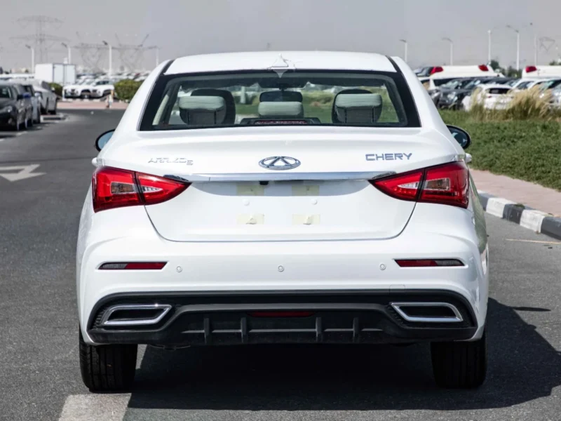 2026 Chery Arrizo 5 STD PLUS 1.5L Naturally Aspirated 4-Cylinder Engine White Beige Sedan