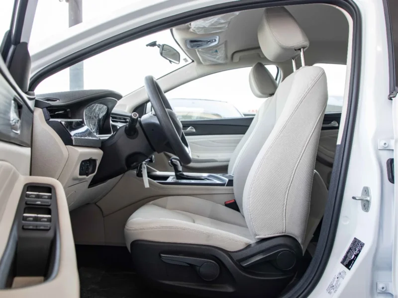 2026 Chery Arrizo 5 STD PLUS 1.5L Naturally Aspirated 4-Cylinder Engine White Beige Sedan