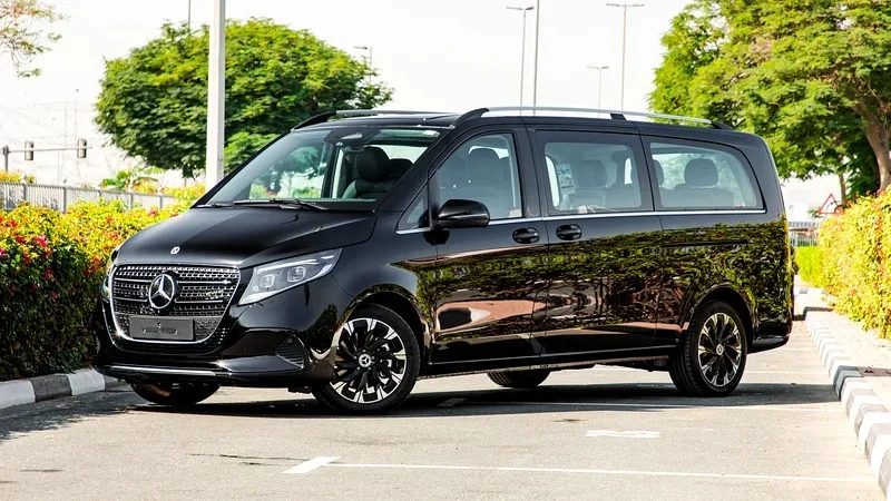 2026 Mercedes-Benz V300 Avantgarde+ Extra Long 2.0L Turbocharged 4-Cylinder Black Van