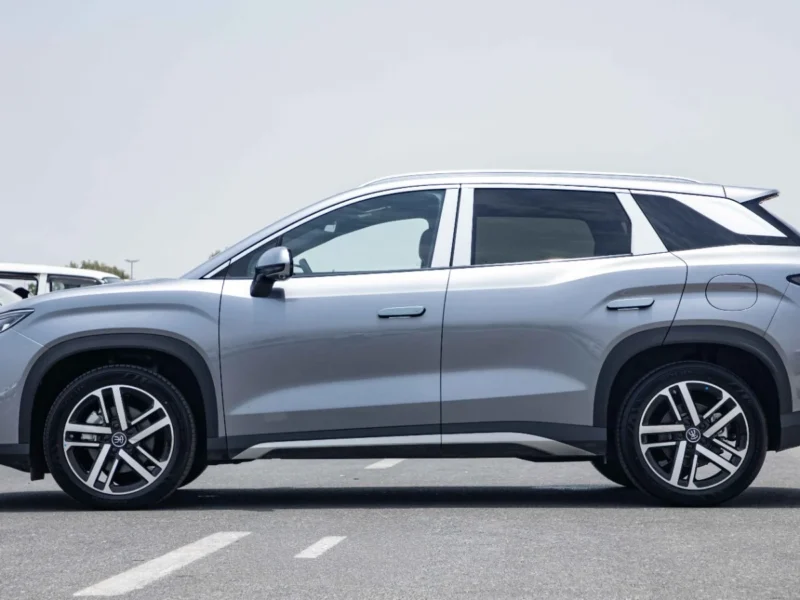 2025 BYD Song L DM‑i 160KM Superior Edition 1.5L Hybrid 4 Cylinders Engine Grey Tan SUV