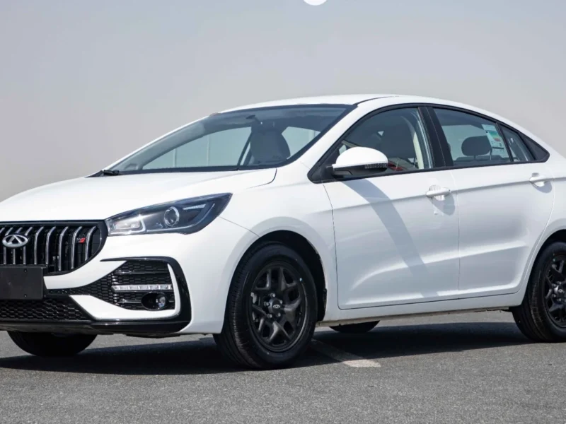 2026 Chery Arrizo 5 STD PLUS 1.5L Naturally Aspirated 4-Cylinder Engine White Beige Sedan
