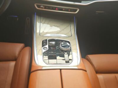 2024 BMW X7 xDrive40i M Sport 3.0 Litres 6 Cylinders Petrol Engine Grey Tan SUV GCC Specs
