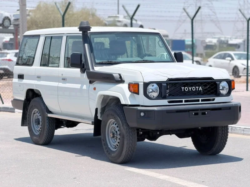 2026 Toyota Land Cruiser 70 LC 78 HARDTOP 2.8 Litres 4 Cylinders Engine White Grey SUV GCC