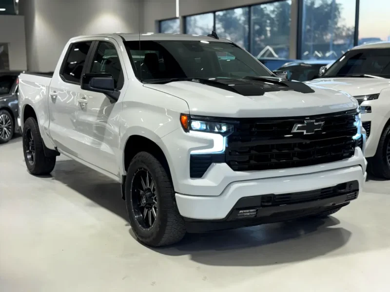 2024 Chevrolet Silverado 1500 RST 8 Cylinders Petrol Engine White Black Pickup Truck