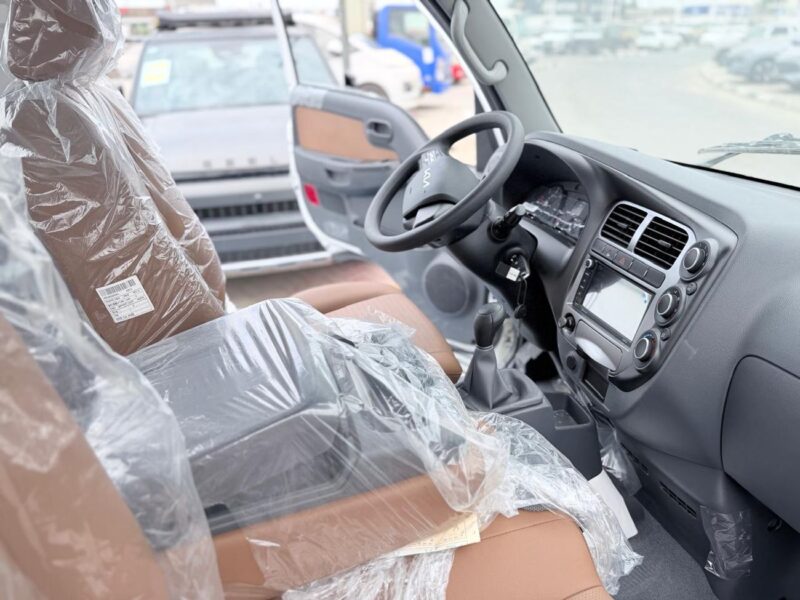 2025 Kia Bongo K2700 3.0 Litres 4 Cylinders Diesel Engine Manual White Grey Truck GCC Specs