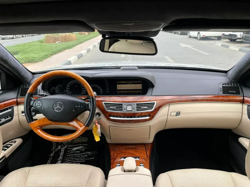 2012 Mercedes-Benz S-Class S 550 8 Cylinders Petrol Engine Silver Beige Sedan Japanese Specs