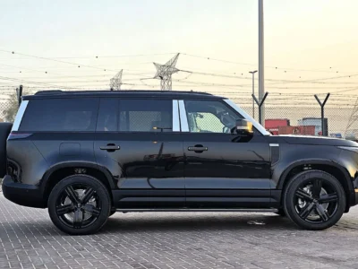 2026 ROX 01 ALL ROUND 1.5 Litres 4 Cylinders Hybrid Engine Black Orange SUV Chinese Specs