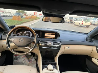 2011 Mercedes-Benz CL-Class CL 550 8 Cylinders Engine Black Beige Coupe Pristine Condition