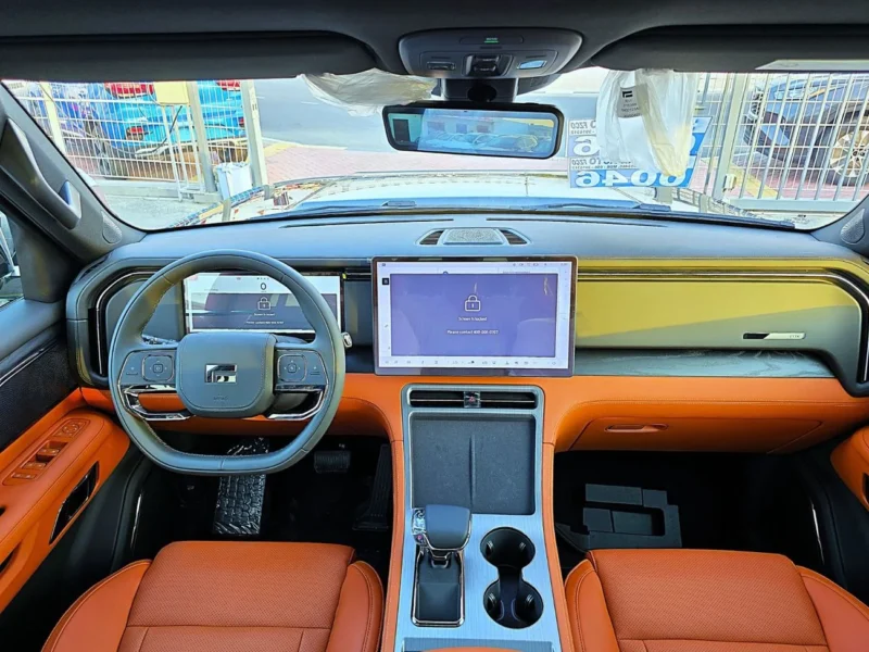 2026 ROX 01 ALL ROUND 1.5 Litres 4 Cylinders Hybrid Engine Black Orange SUV Chinese Specs