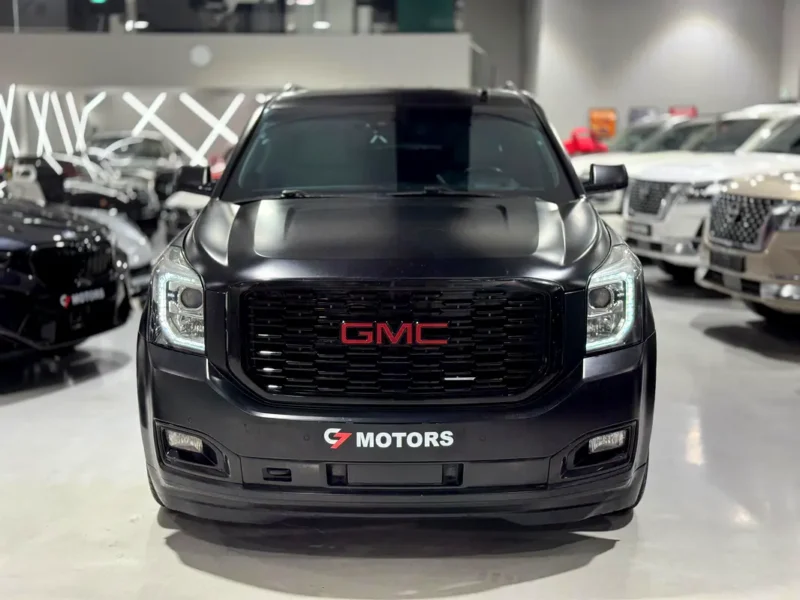 2019 GMC Yukon Denali 8 Cylinders Petrol Engine Black Beige SUV GCC Specs Full Option