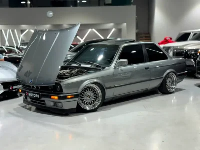1989 BMW 3-Series 325i 6 Cylinder Engine Grey Black Sedan US Specs Classic Collection