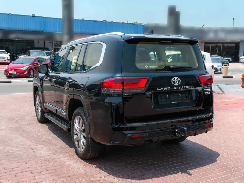 2026 TOYOTA LAND CRUISER VXR 4.0 Litres V6 Petrol Engine Black Beige SUV GCC Specs Automatic